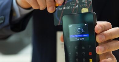 retail electronics