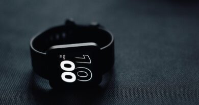smartwatch, technology, watch, time, device, wireless, smart, digital, modern, mobile, gadget, electronic, wristwatch, wearable, touchscreen, wearable tech, sportswear, smartwatches, running gear, sports technology, object, modern technology, smart devices, sports gear, time management, smartwatch, smartwatch, smartwatch, smartwatch, smartwatch, technology
