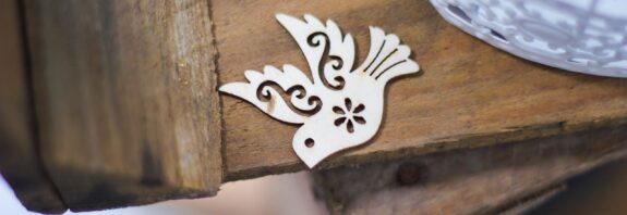 art, decoration, decoration bird, macro, stencil, table, wood, wooden, brown table, stencil, stencil, stencil, stencil, stencil, table