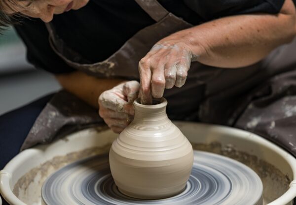 potter, pottery, vase, pot, art, craft, ceramic, hub, rotate, design, potters, to form, volume, potter, potter, pottery, pottery, pottery, pottery, pottery, pot