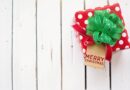 christmas, gift, wallpaper 4k, hd wallpaper, background, beautiful wallpaper, laptop wallpaper, free wallpaper, windows wallpaper, white space, 4k wallpaper 1920x1080, text space, free background, cool backgrounds, present, wallpaper hd, desktop backgrounds, merry christmas, design, mac wallpaper, copy space, full hd wallpaper, 4k wallpaper, flat lay