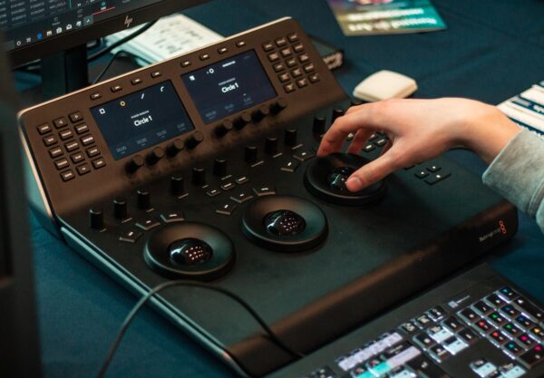control panel, color grading, device, technology, digital, colorist, editor, professional colorist, hardware panel, hardware controls, davinci resolve mini panel, closeup, color grading, color grading, color grading, color grading, color grading, editor, editor, editor