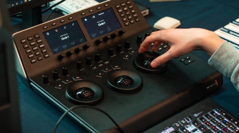 control panel, color grading, device, technology, digital, colorist, editor, professional colorist, hardware panel, hardware controls, davinci resolve mini panel, closeup, color grading, color grading, color grading, color grading, color grading, editor, editor, editor