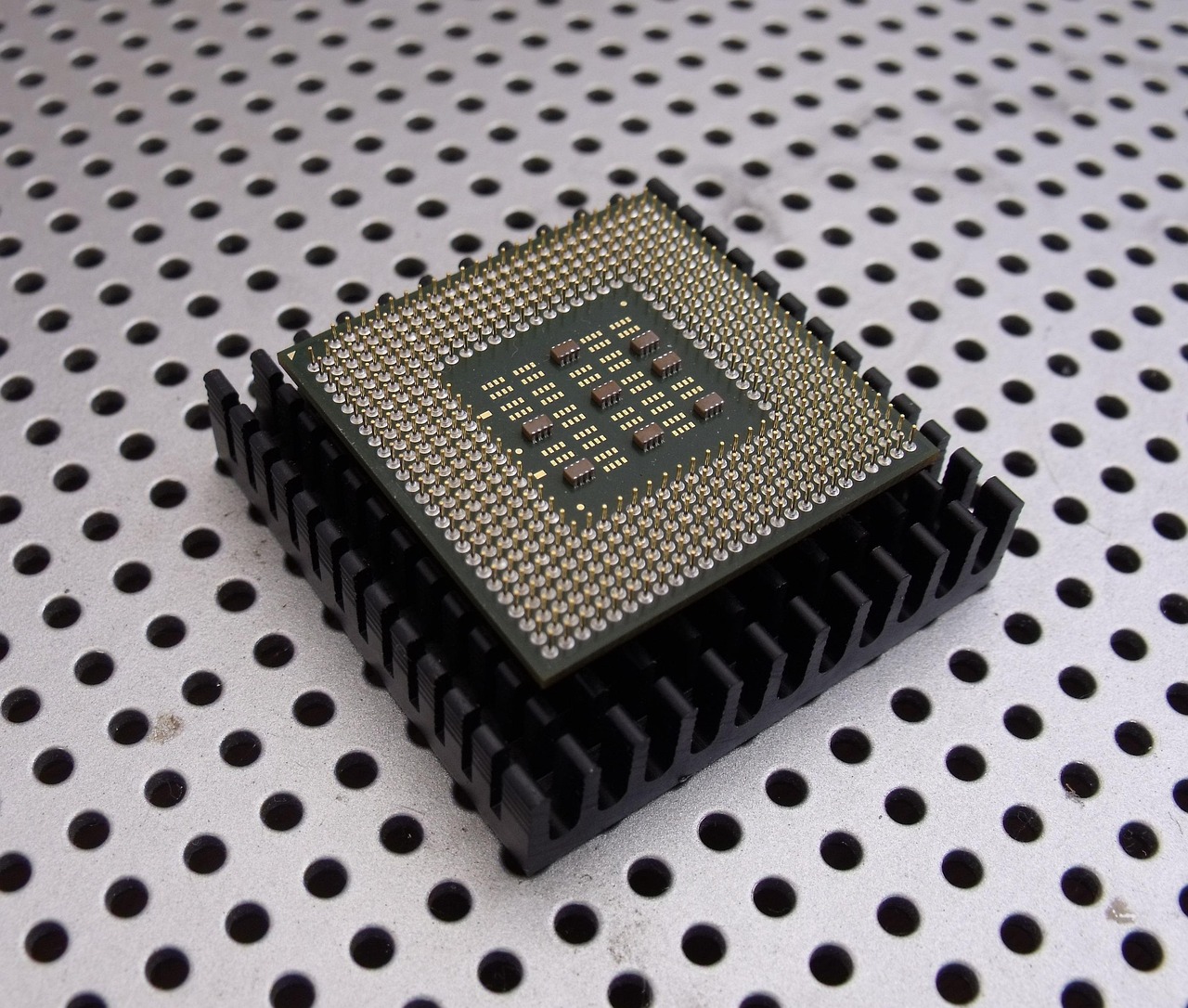 micro-chip, computer, circuit, technology, board, processor, digital, microchip, hardware, electronic, component, equipment, pc, motherboard, cpu, system, electric, microprocessor, integrated, data, microcircuit, bit, network, server, capacitor, gray computer, gray technology, gray laptop, gray data, gray network, gray digital, gray server, gray board, processor, microchip, microchip, microchip, microchip, microchip, cpu, cpu, microprocessor