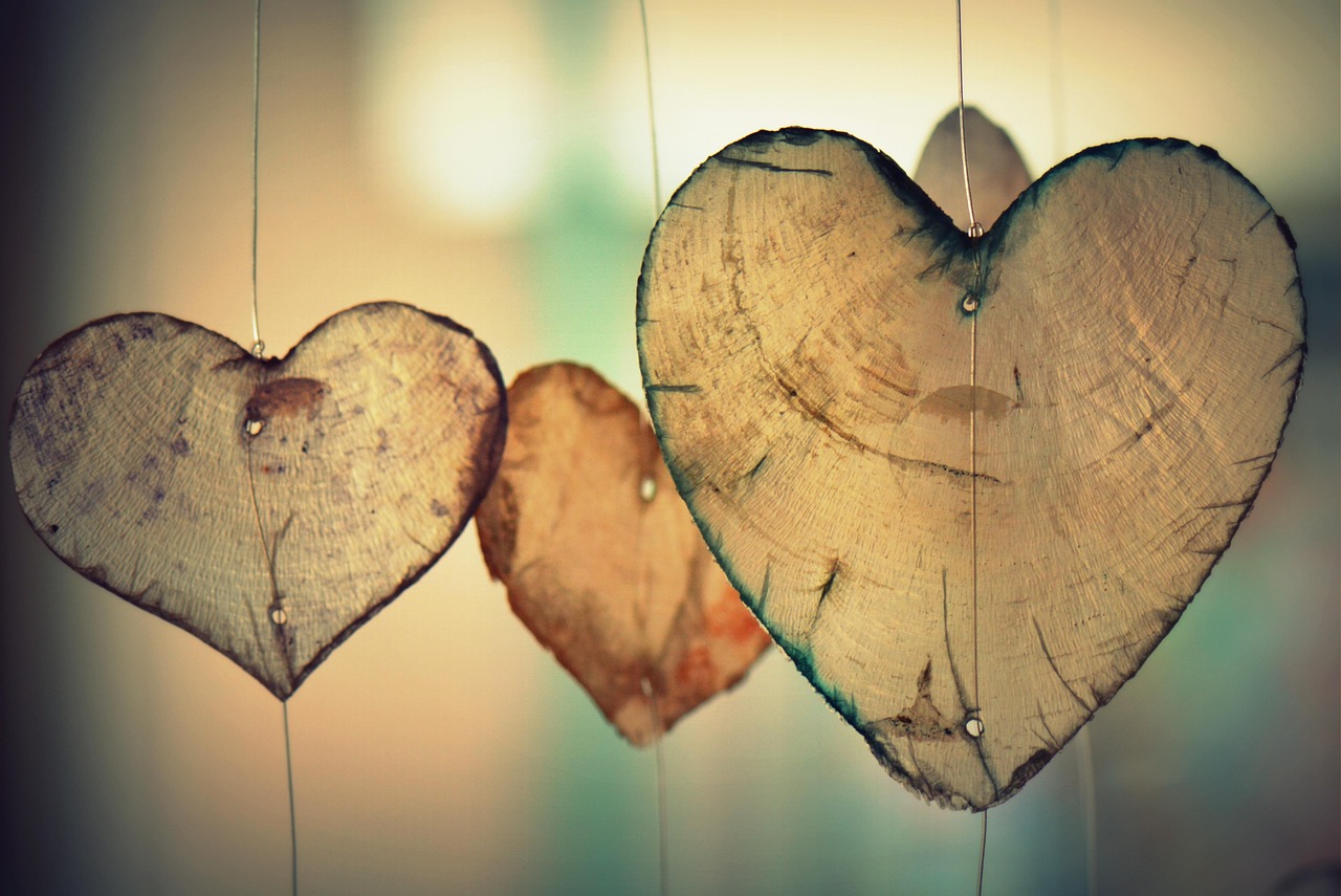 hearts, wallpaper 4k, 4k wallpaper, beautiful wallpaper, valentines day, mac wallpaper, full hd wallpaper, windows wallpaper, background, love, wallpaper hd, free background, 4k wallpaper 1920x1080, free wallpaper, laptop wallpaper, romance, valentine, hd wallpaper, harmony, cool backgrounds, romantic, brown love, desktop backgrounds, brown heart