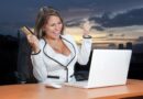 marketing online, social media, online, business, woman, business woman, attractive, corporate, shopping, credit card, happy, landscape, sunset, working, expressing, satisfaction, web, nature, card, credit, laptop, purchase, young, sitting, female, internet, girl, happiness, using, person, smiling, beautiful, paying, buy, smile, pretty, lifestyle, consumer, technology, payment, buying, web design, digital marketing, ecommerce, online shopping, adspublicity