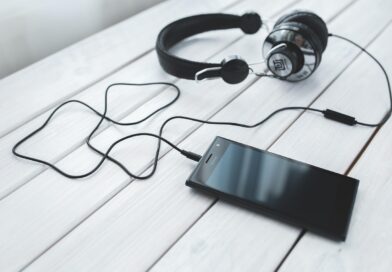 smartphone, mobile, cell phone, music, listening, headphones, earphones, technology, nokia, lumia, lumia 735, cell phone, cell phone, listening, listening, listening, listening, listening, headphones, headphones, headphones, headphones, earphones, nokia, nokia
