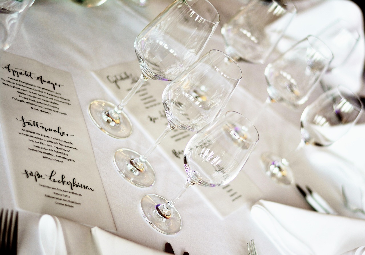 cover, celebration, glasses, menu, festive, restaurant, set table, wedding, board, festivity, wedding table, table decoration, decoration, invitation, fixed, table, napkins, menu, menu, menu, menu, menu, wedding table, wedding table